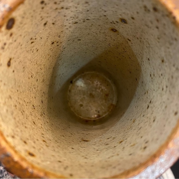 Vintage Mexican Sandstone Vase Floral Vase - Picture 8 of 10